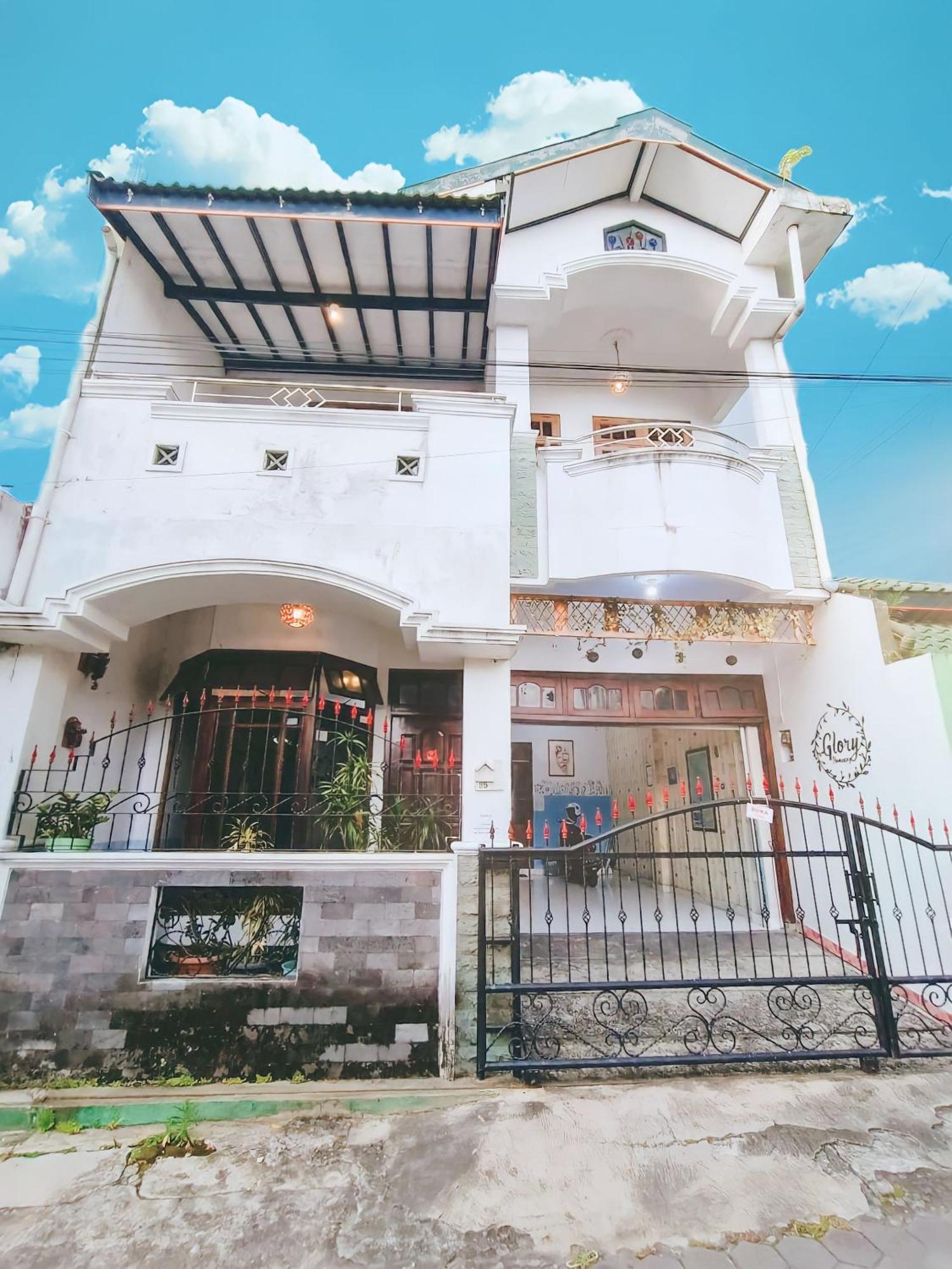 Glory Homestay Yogyakarta Luaran gambar