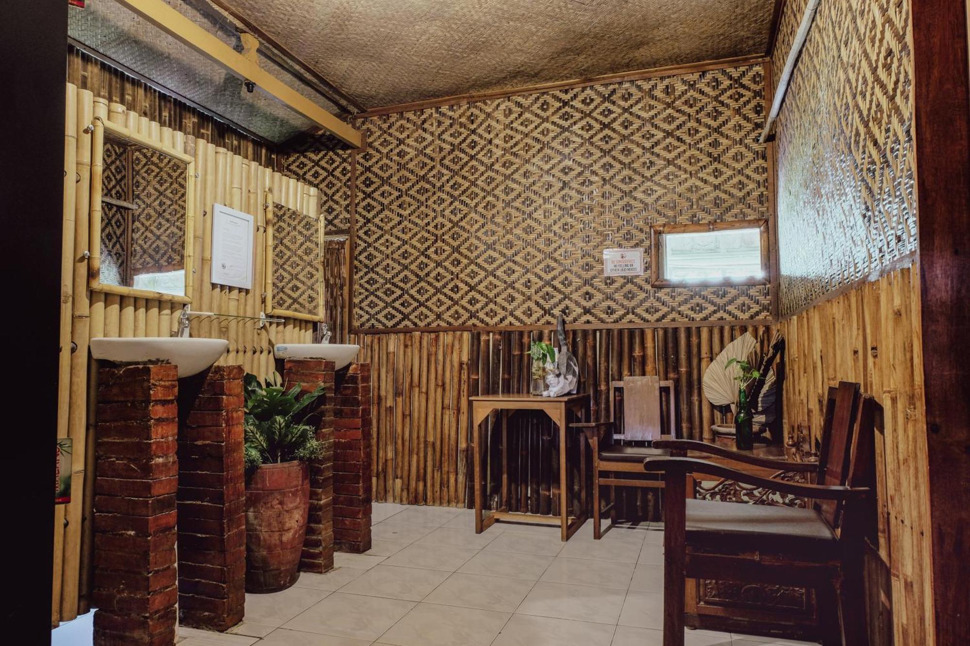 Glory Homestay Yogyakarta Luaran gambar