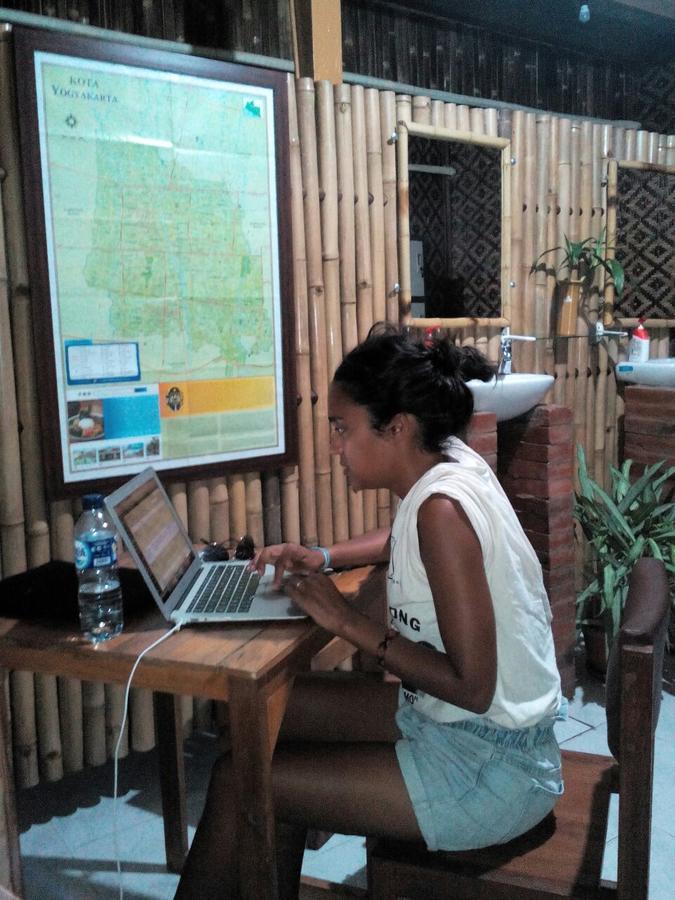 Glory Homestay Yogyakarta Luaran gambar